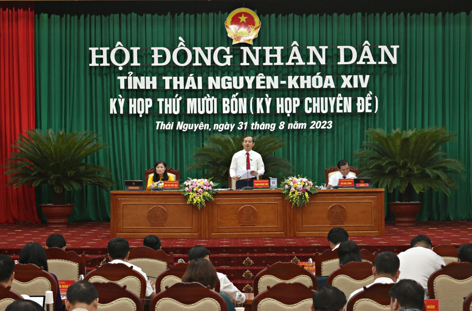 Kỳ họp thứ mười bốn (kỳ họp chuyên đề) HĐND tỉnh Thái Nguyên